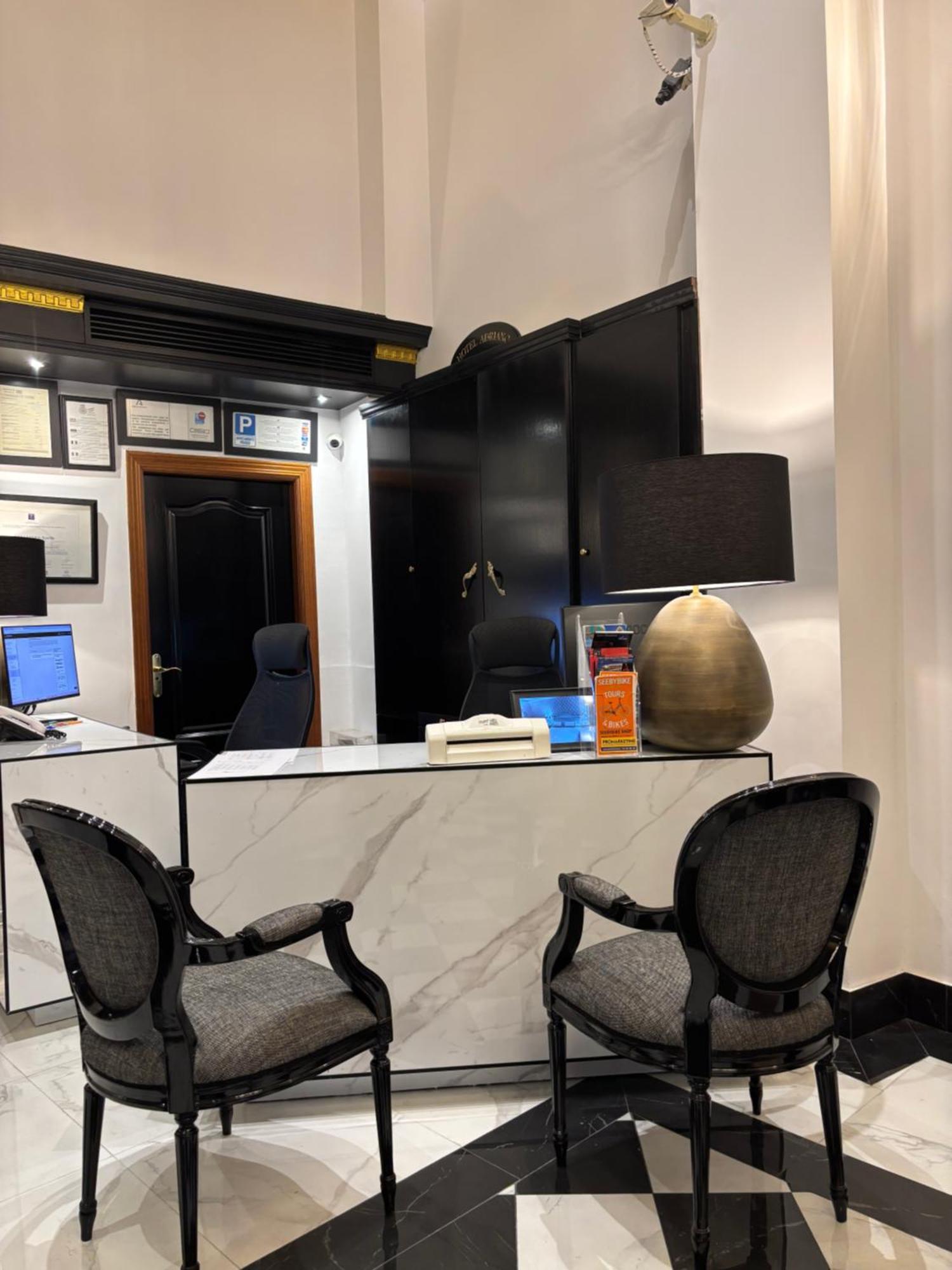 Adriano Boutique Sevilla Kültér fotó